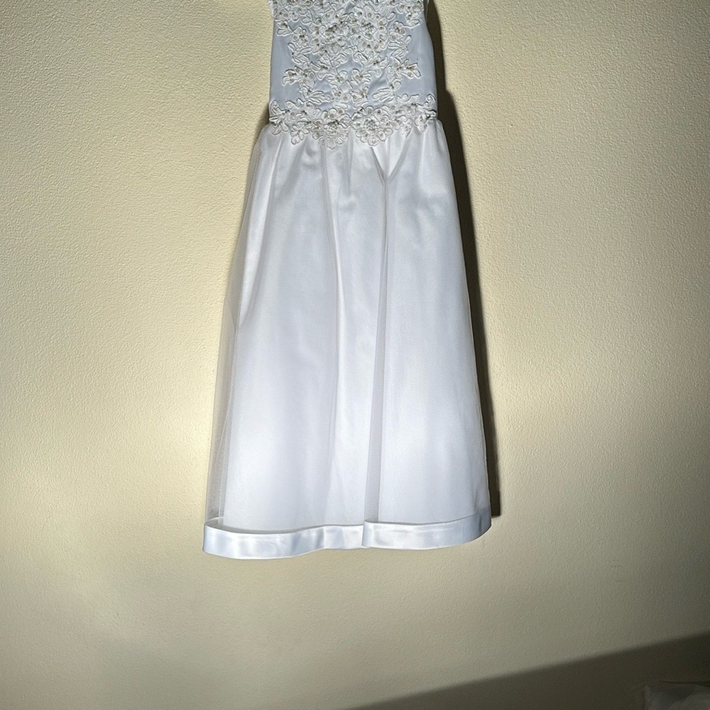 Lady Elenor Little Girls Flower Girl Dress size 4.